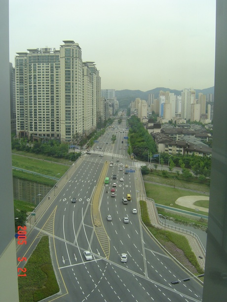 �ܺ����� - ��