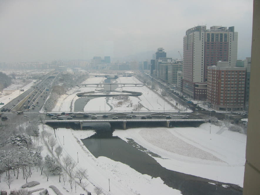 �ܺ����� - ��